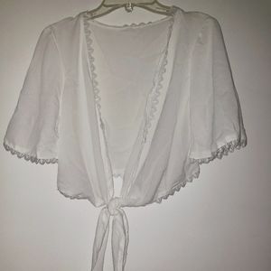 Tie Front Lace Trim Crop Top